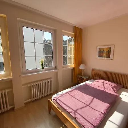 Apartamento City-apartment Düsseldorf